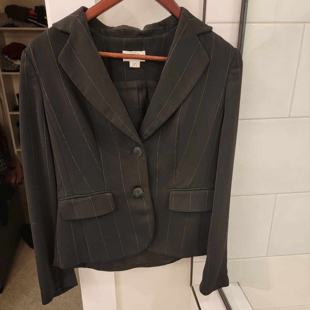 Pinstripe blazer 2P (PLUS matching pants 4P for FREE)!